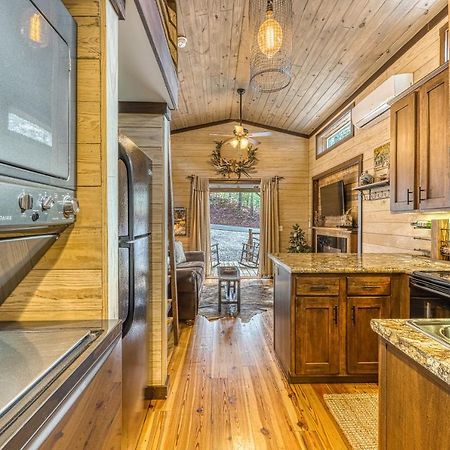Smoky Mountain Tiny Home Pigeon Forge Eksteriør billede