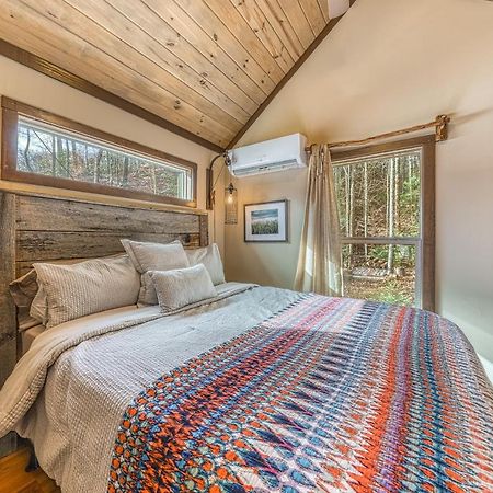 Smoky Mountain Tiny Home Pigeon Forge Eksteriør billede