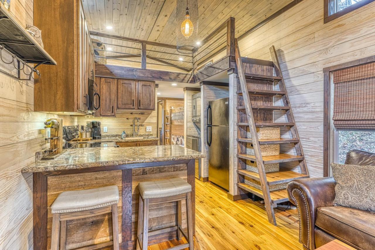 Smoky Mountain Tiny Home Pigeon Forge Eksteriør billede